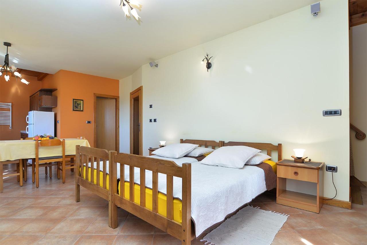 Apartments Ana 379 Rovinj Kültér fotó